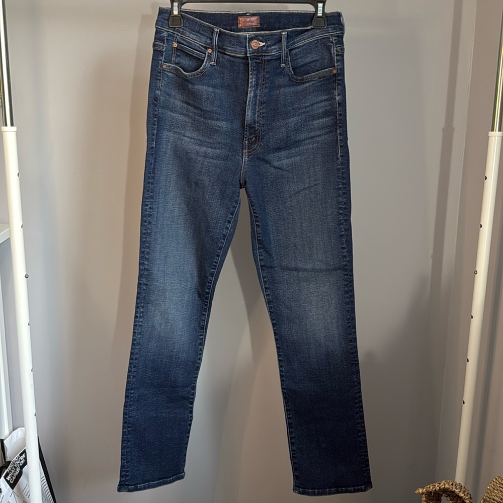 Barely Worn - MOTHER Women's Size 29 The Swooner Rascal Ankle Straight Leg Jean